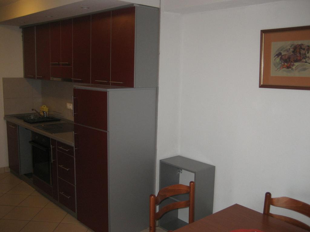 Apartment Aleksandar ติวัต ภายนอก รูปภาพ