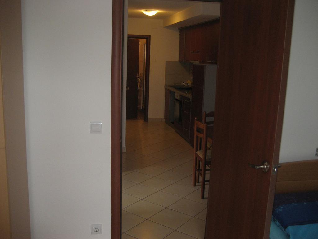 Apartment Aleksandar ติวัต ภายนอก รูปภาพ