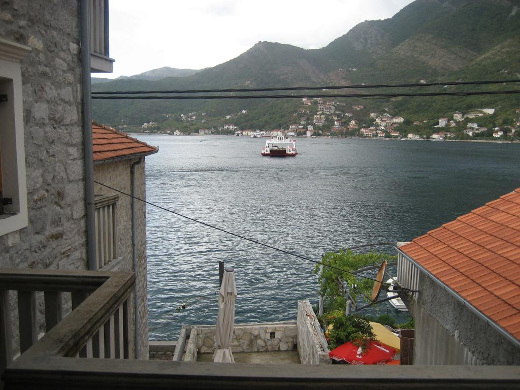 Apartment Aleksandar ติวัต ภายนอก รูปภาพ